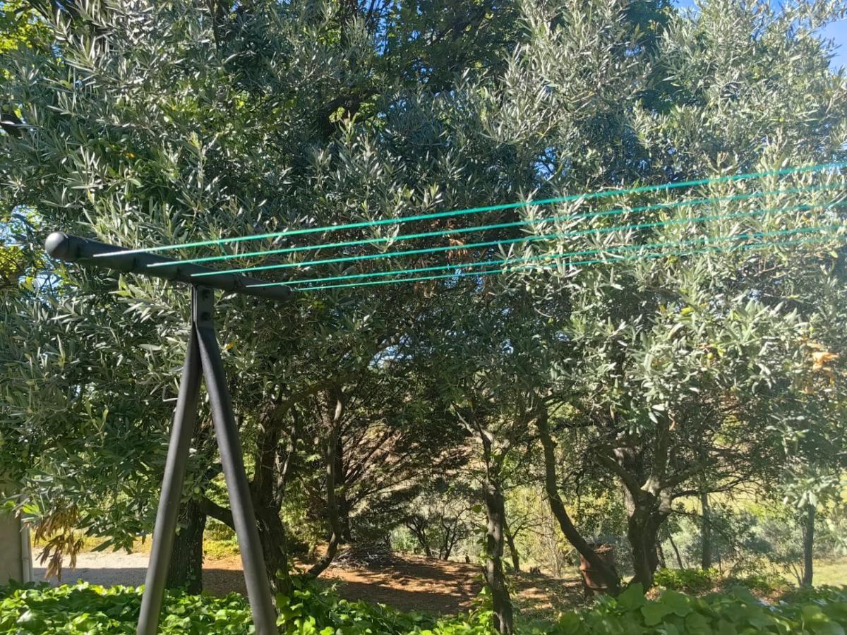Petit Coin De Paradis En Provence Aups Exterior foto